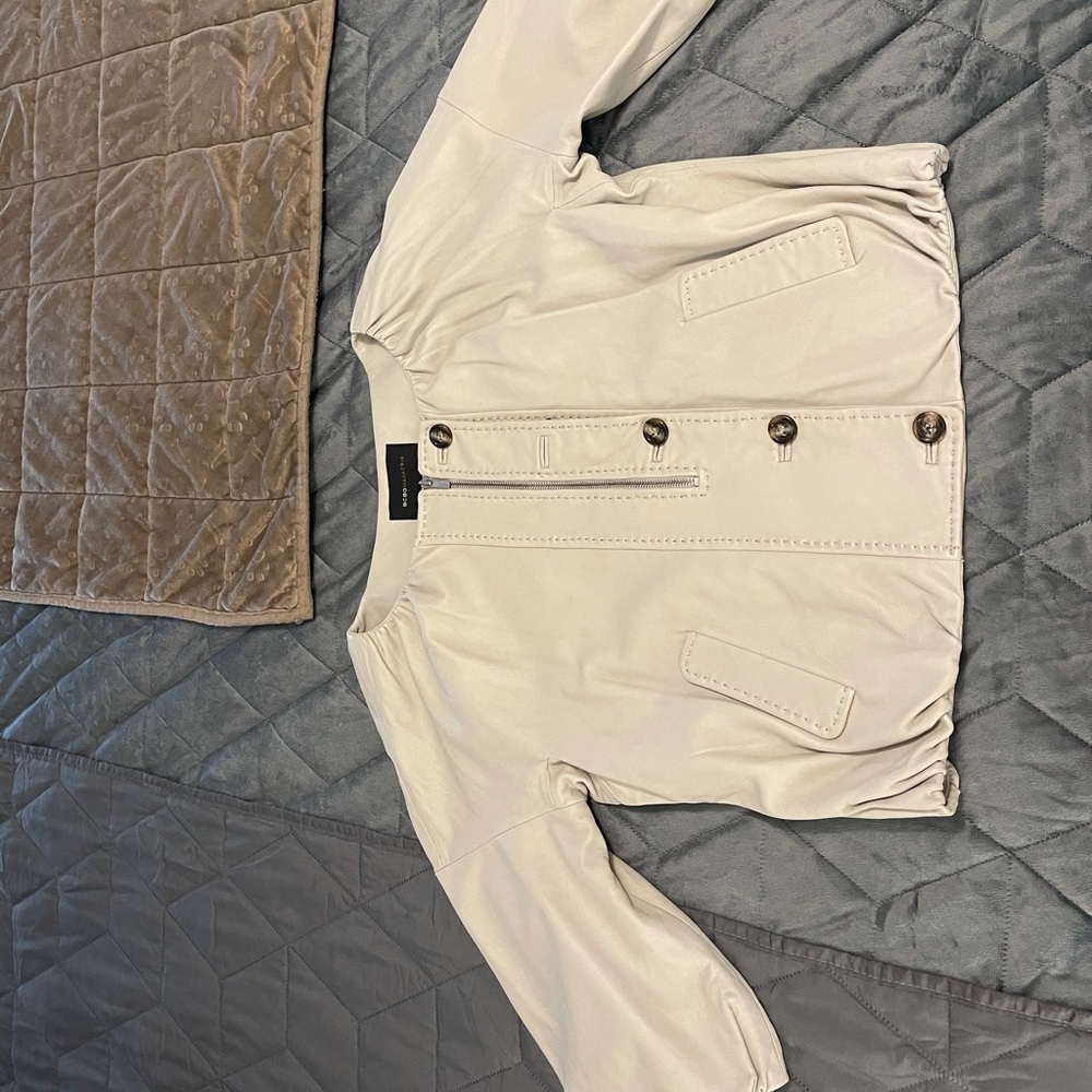 Genuine leather dress jacket